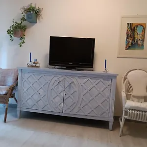  Apartment La Casetta - Near The Sea & Free Parking